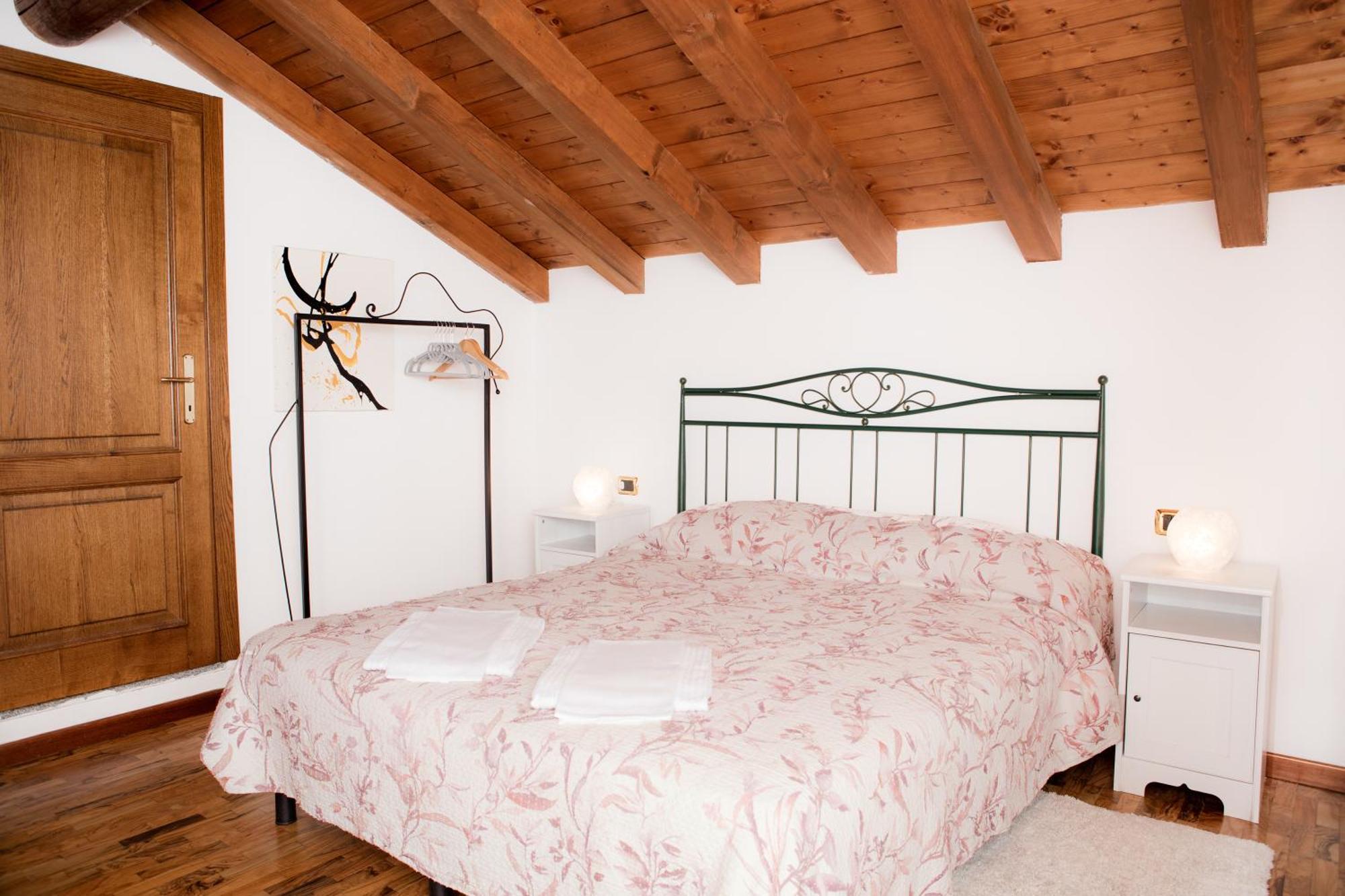 Agriturismo La Fonte Di Mariella Gravedona Exterior foto